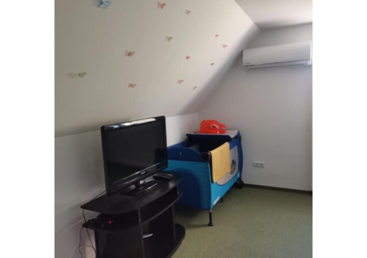 Forras Vendeghaz Daire Tata Dış mekan fotoğraf