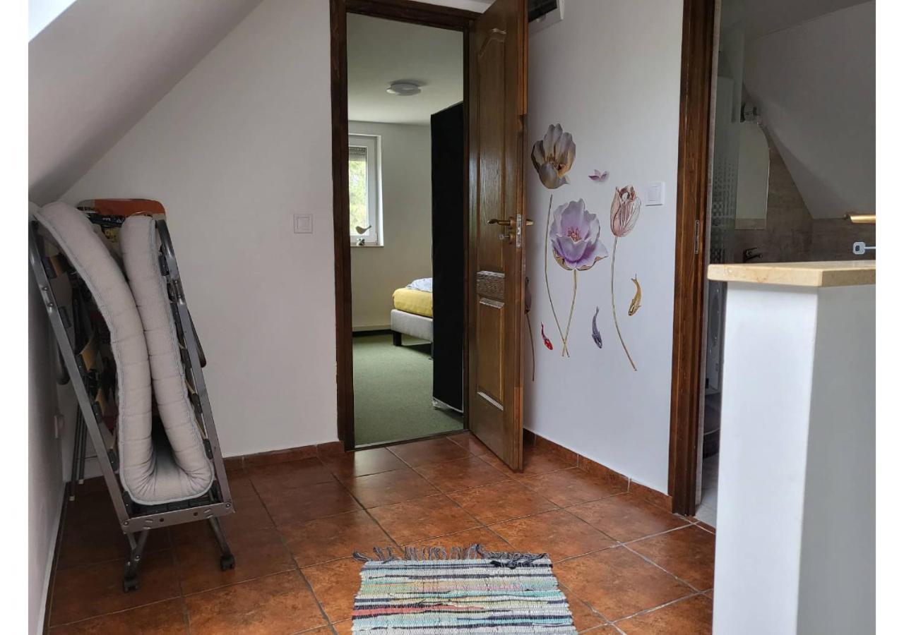 Forras Vendeghaz Daire Tata Dış mekan fotoğraf